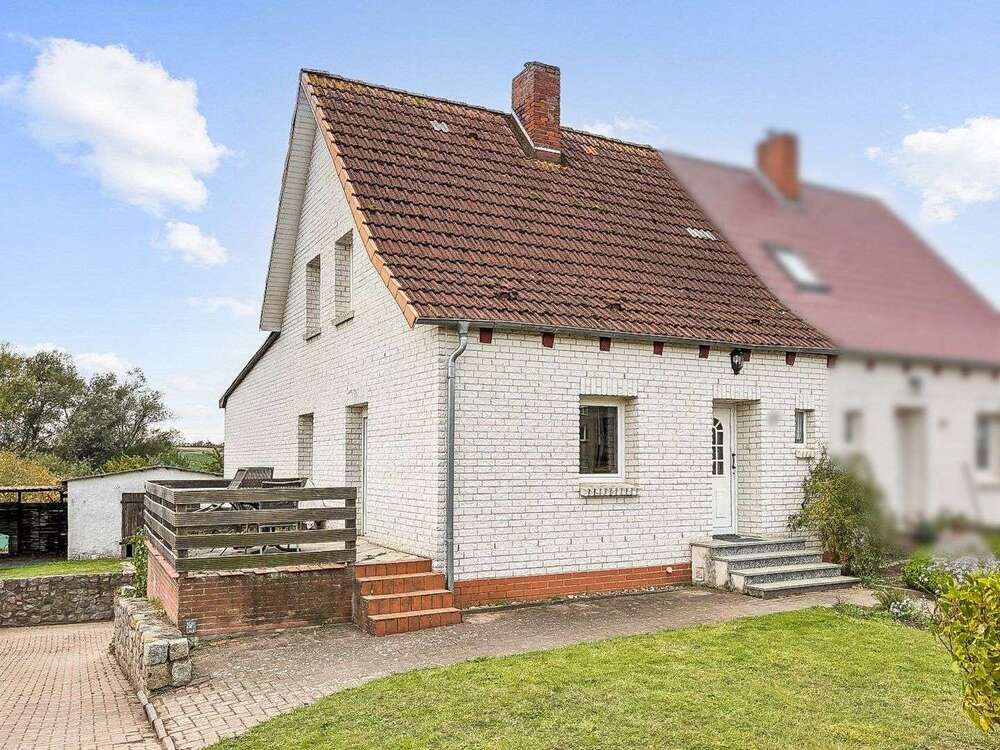 Thumbnail-Haus zum Kaufen in Elmenhorst 226.000,00 € 110 m²