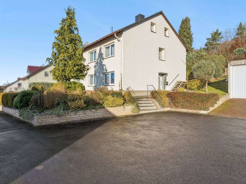 Thumbnail-Haus zum Kaufen in Felsberg 249.000,00 € 173.75 m²