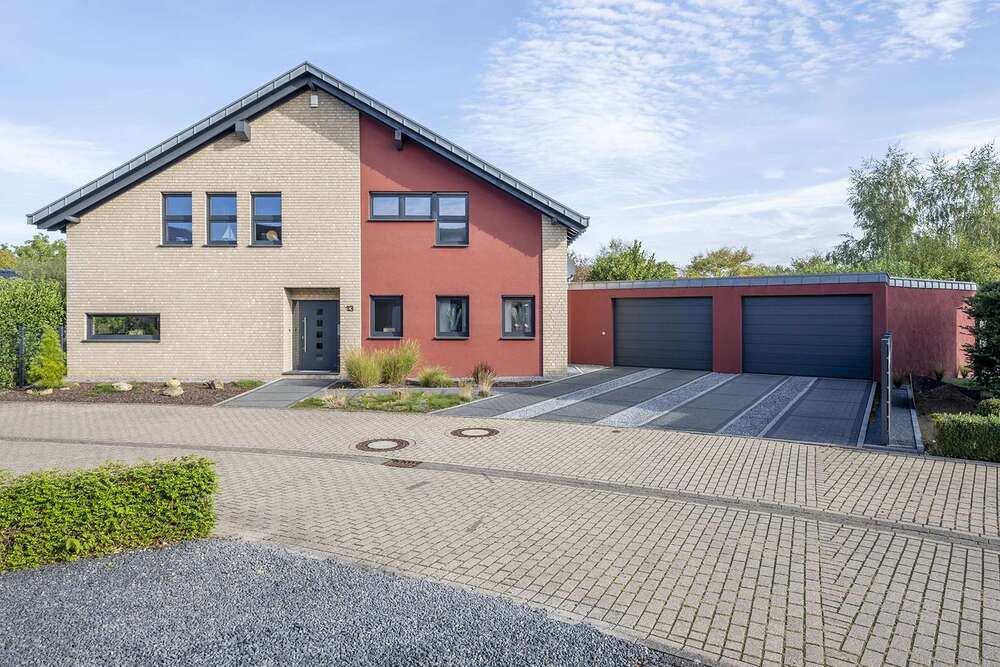 Thumbnail-Haus zum Kaufen in Geilenkirchen 795.000,00 € 194 m²