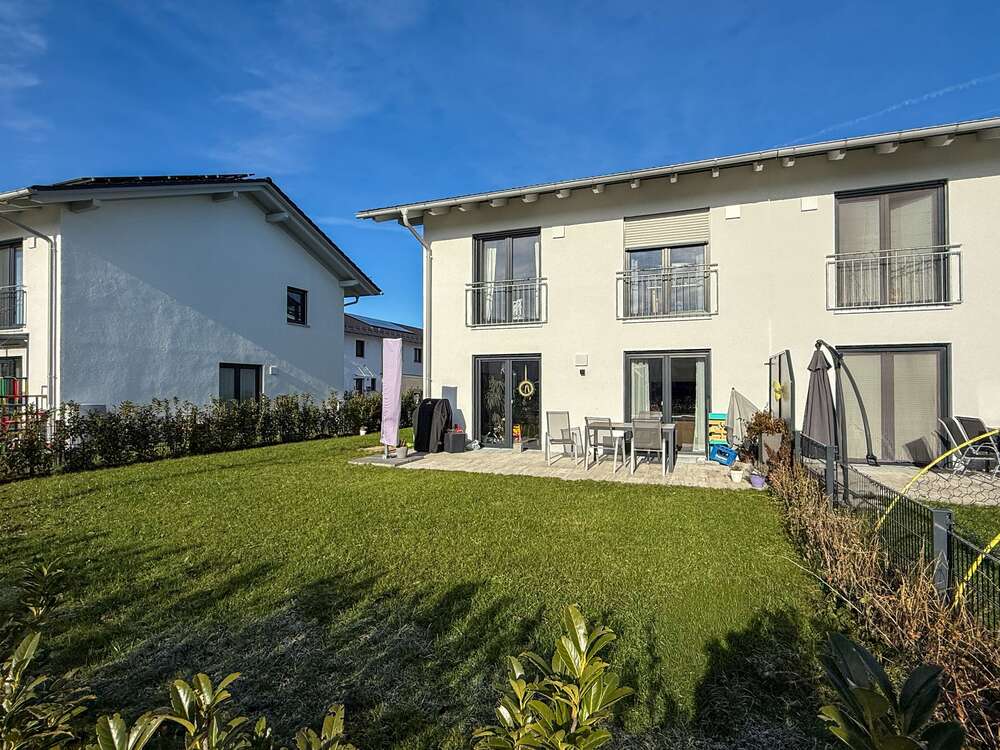 Thumbnail-Haus zum Mieten in Poing 2.590,00 € 139 m²