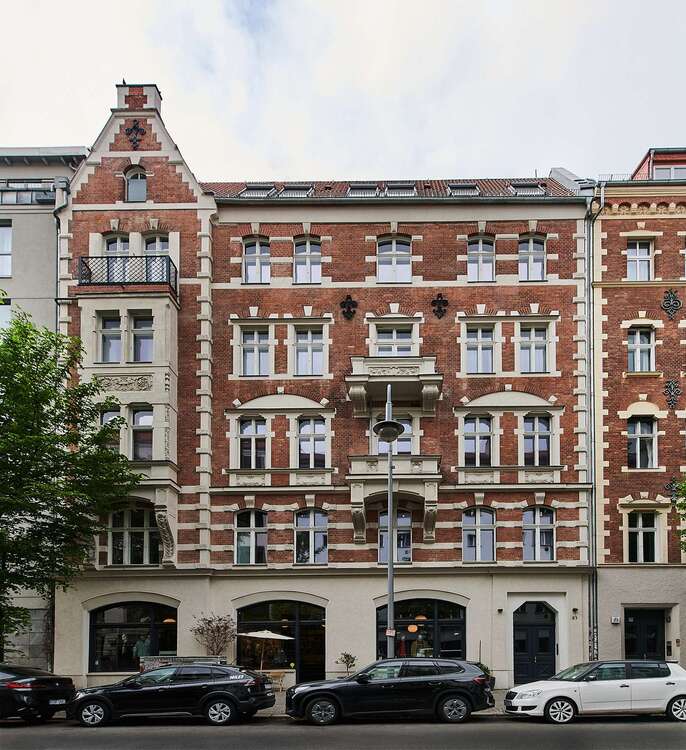 Thumbnail-Wohnung zum Kaufen in Berlin 2.400.000,00 € 163 m²