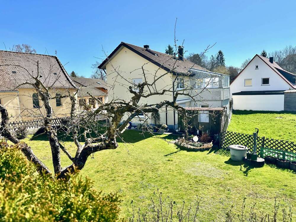 Thumbnail-Haus zum Kaufen in Ellwangen 379.000,00 € 160 m²