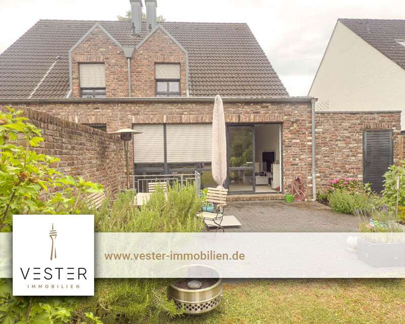 Thumbnail-Haus zum Kaufen in Düsseldorf 660.000,00 € 125 m²