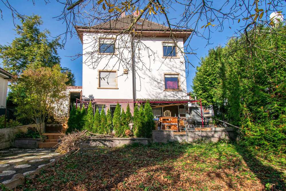 Thumbnail-Haus zum Kaufen in Pforzheim Eutingen an der Enz 425.000,00 € 130.94 m²
