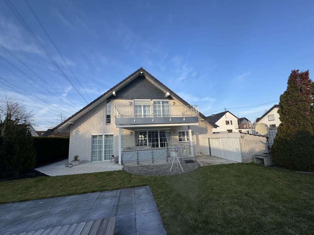 Thumbnail-Haus zum Kaufen in Bornheim 728.000,00 € 187 m²