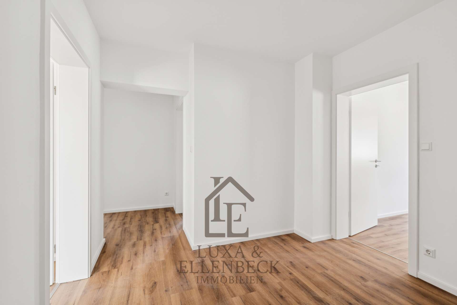Thumbnail-Wohnung zum Kaufen in Essen 235.000,00 € 77 m²