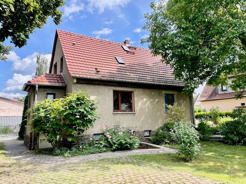 Thumbnail-Haus zum Kaufen in Dresden 499.990,00 € 104 m²