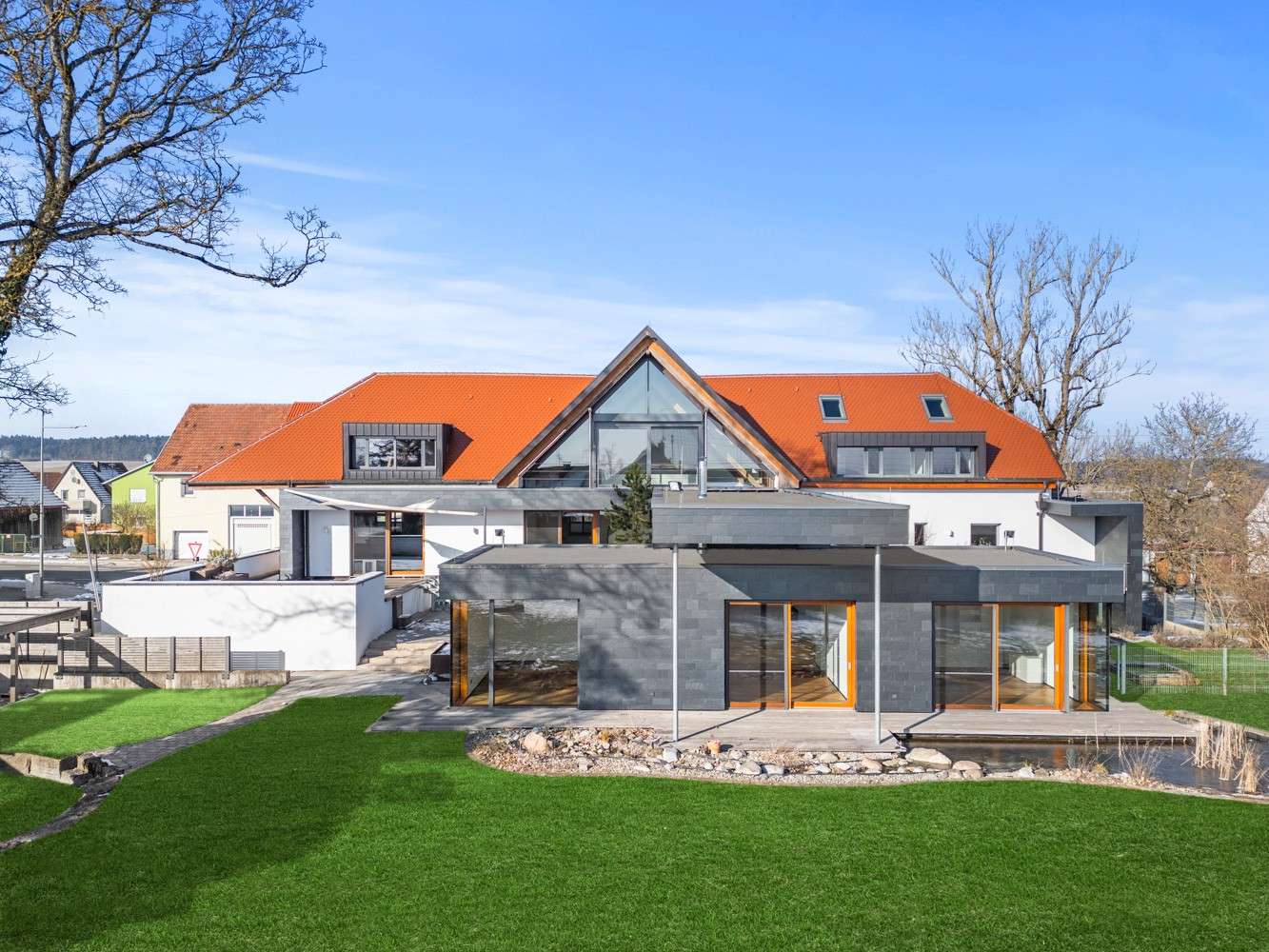 Thumbnail-Haus zum Kaufen in Neuhausen ob Eck 2.300.000,00 € 507 m²