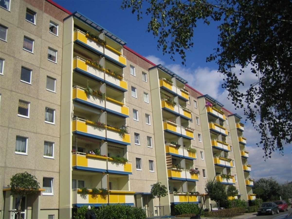 Thumbnail-Wohnung zum Mieten in Gera 406,52 € 70.09 m²