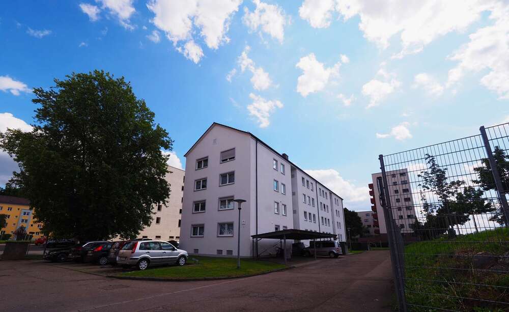 Thumbnail-Wohnung zum Kaufen in Neu-Ulm 299.000,00 € 78 m²