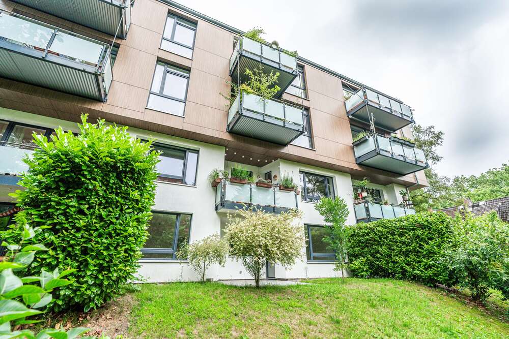 Thumbnail-Wohnung zum Kaufen in Hamburg 369.000,00 € 54.97 m²