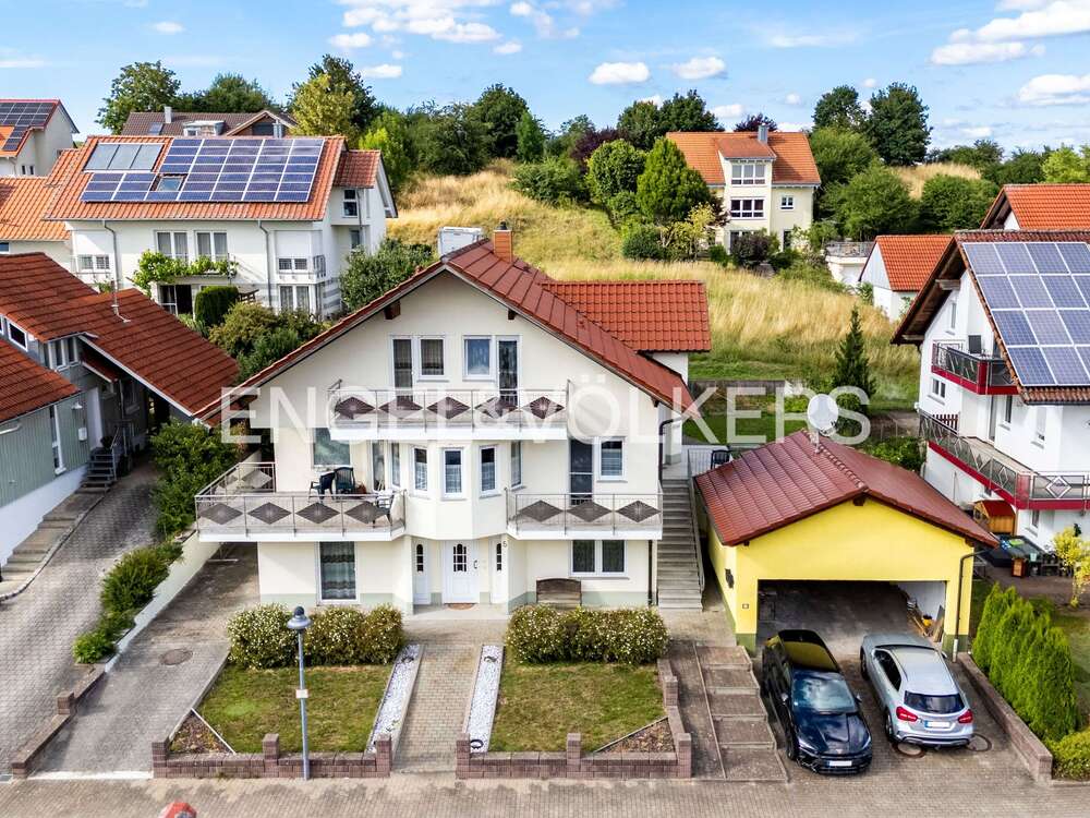 Thumbnail-Haus zum Kaufen in Donaueschingen 599.000,00 € 235 m²