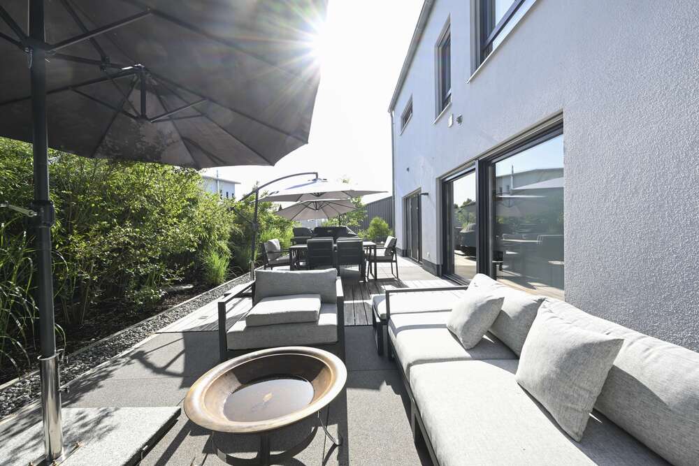 Thumbnail-Haus zum Kaufen in Zorneding 2.240.000,00 € 176 m²