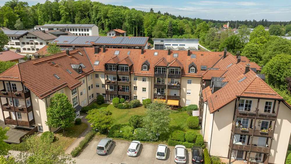 Thumbnail-Wohnung zum Kaufen in Traunstein 245.000,00 € 61.74 m²