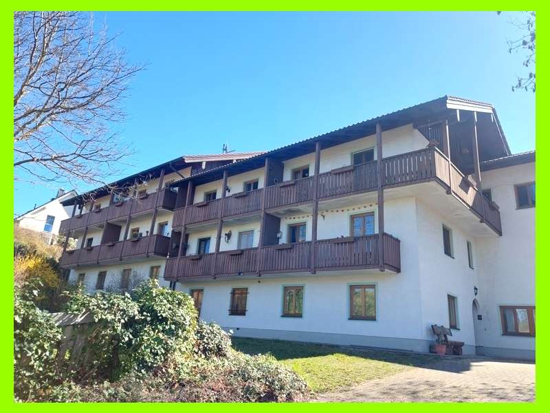 Thumbnail-Wohnung zum Mieten in 08371 Glauchau 395,00 € 64 m²
