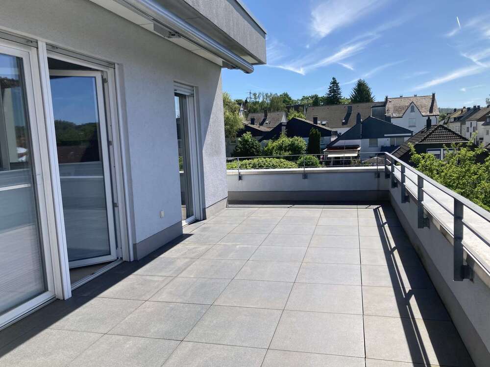 Thumbnail-Wohnung zum Mieten in Arnsberg 1.200,00 € 132 m²