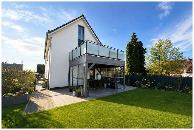 Thumbnail-Haus zum Kaufen in Stade 759.000,00 € 214 m²