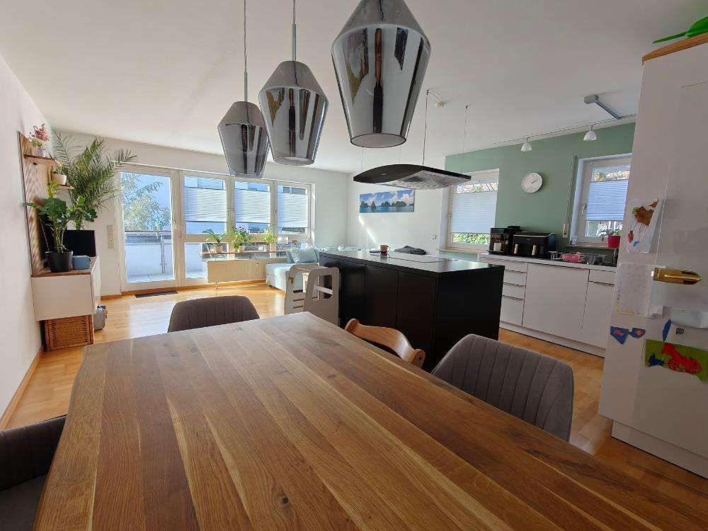 Thumbnail-Wohnung zum Kaufen in Stuttgart 429.000,00 € 87.08 m²