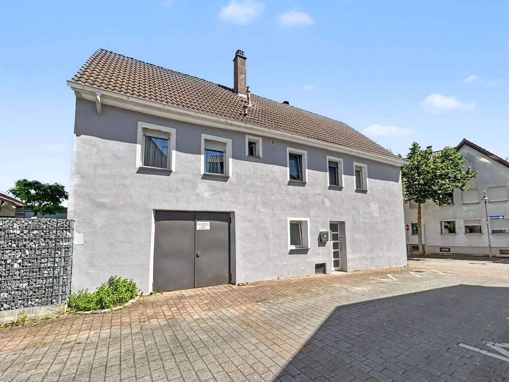 Thumbnail-Haus zum Kaufen in Brackenheim 320.000,00 € 129.55 m²