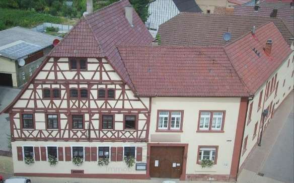 Thumbnail-Haus zum Kaufen in Königsbach 745.000,00 € 327 m²