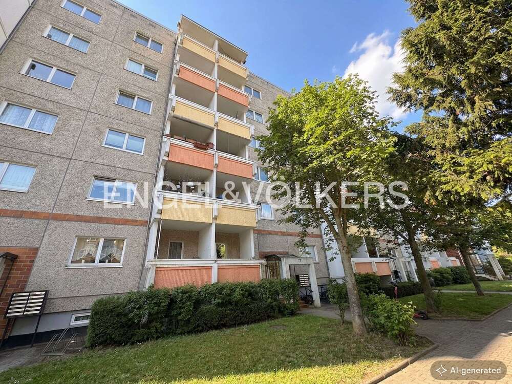 Thumbnail-Wohnung zum Kaufen in Rostock 115.000,00 € 62 m²