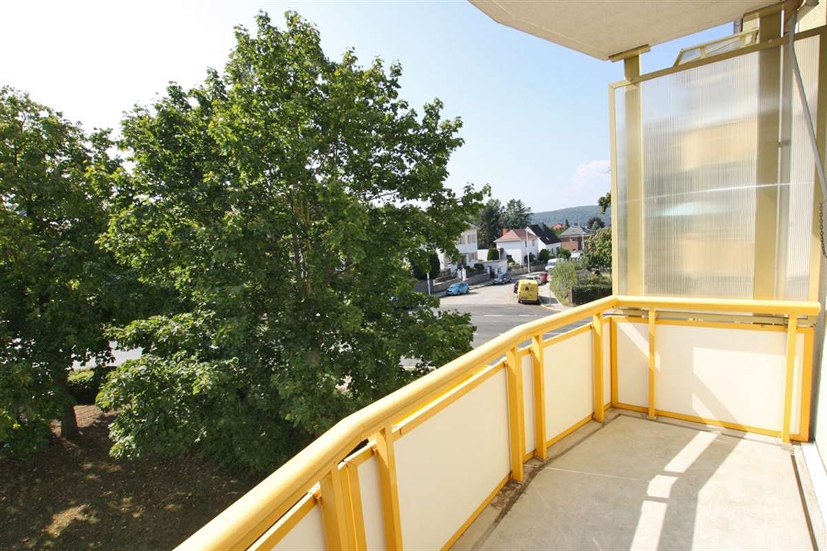 Thumbnail-Wohnung zum Mieten in Gera 431,40 € 69.58 m²