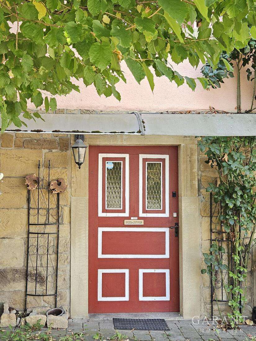 Thumbnail-Haus zum Kaufen in Pfaffenhofen 220.000,00 € 190 m²