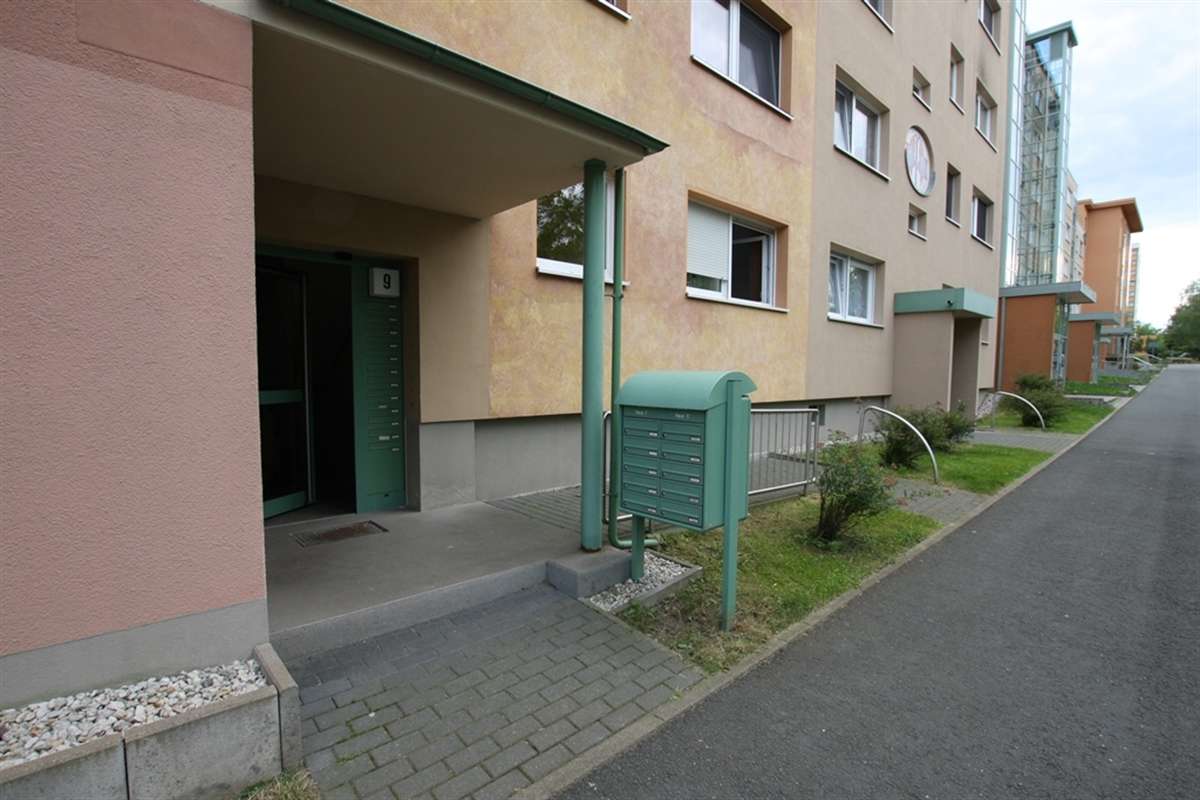 Thumbnail-Wohnung zum Mieten in Gera 389,10 € 64.85 m²