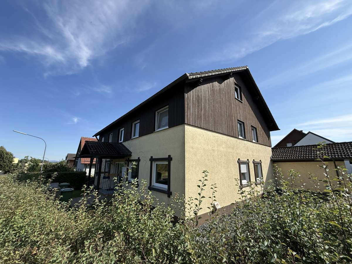 Thumbnail-Wohnung zum Kaufen in Wiesau 74.000,00 € 66.74 m²
