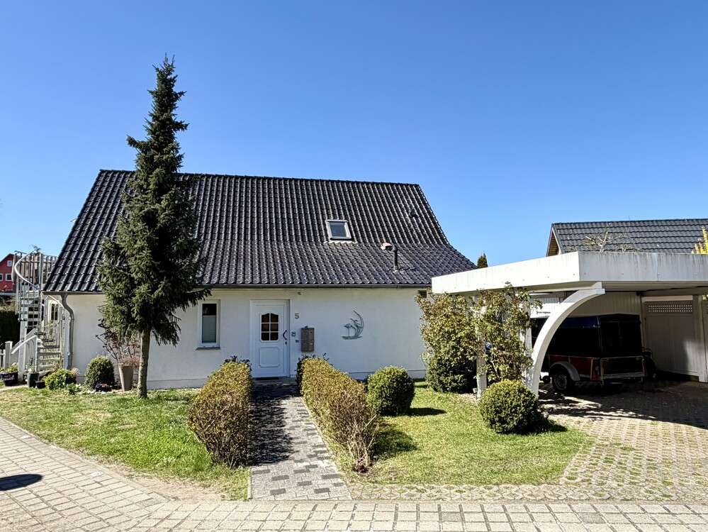 Thumbnail-Haus zum Kaufen in Bergen auf Rügen 379.000,00 € 144.85 m²