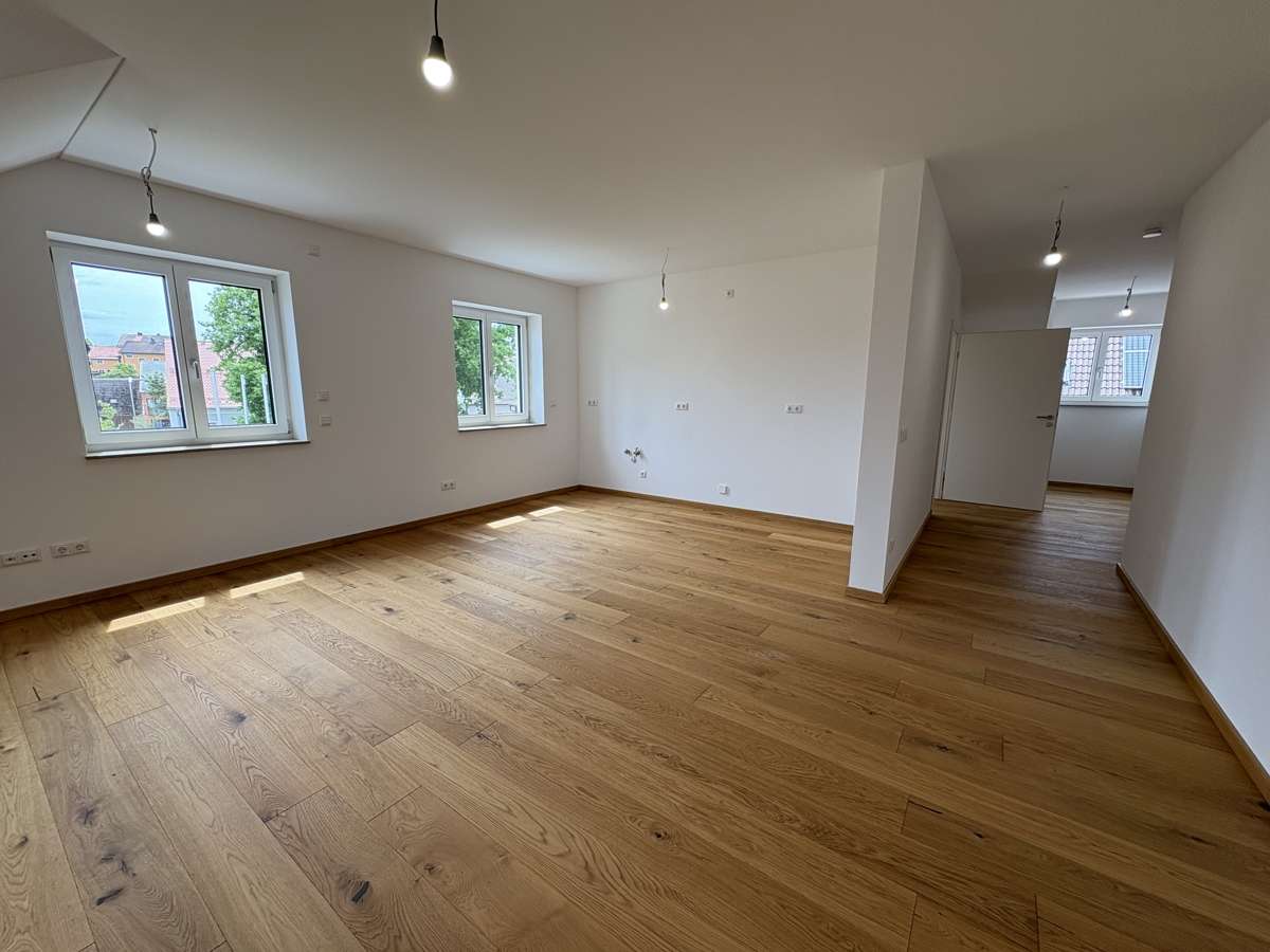 Thumbnail-Wohnung zum Kaufen in Plößberg 228.710,00 € 70.6 m²