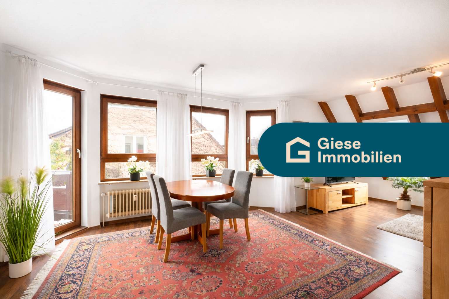 Thumbnail-Wohnung zum Kaufen in Stuttgart 310.000,00 € 68.08 m²