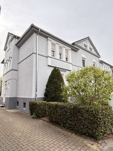 Thumbnail-Haus zum Kaufen in Gelsenkirchen 299.900,00 € 192.09 m²