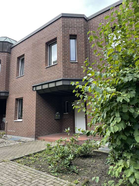 Thumbnail-Haus zum Kaufen in Düsseldorf 990.000,00 € 156.11 m²