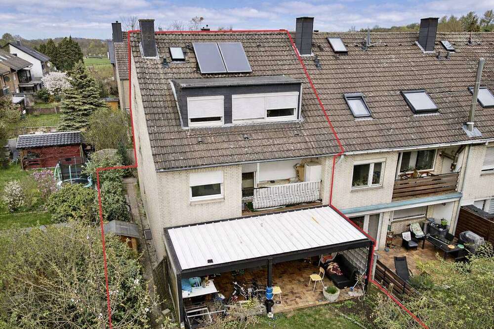 Thumbnail-Haus zum Kaufen in Rommerskirchen Evinghoven 320.000,00 € 177 m²