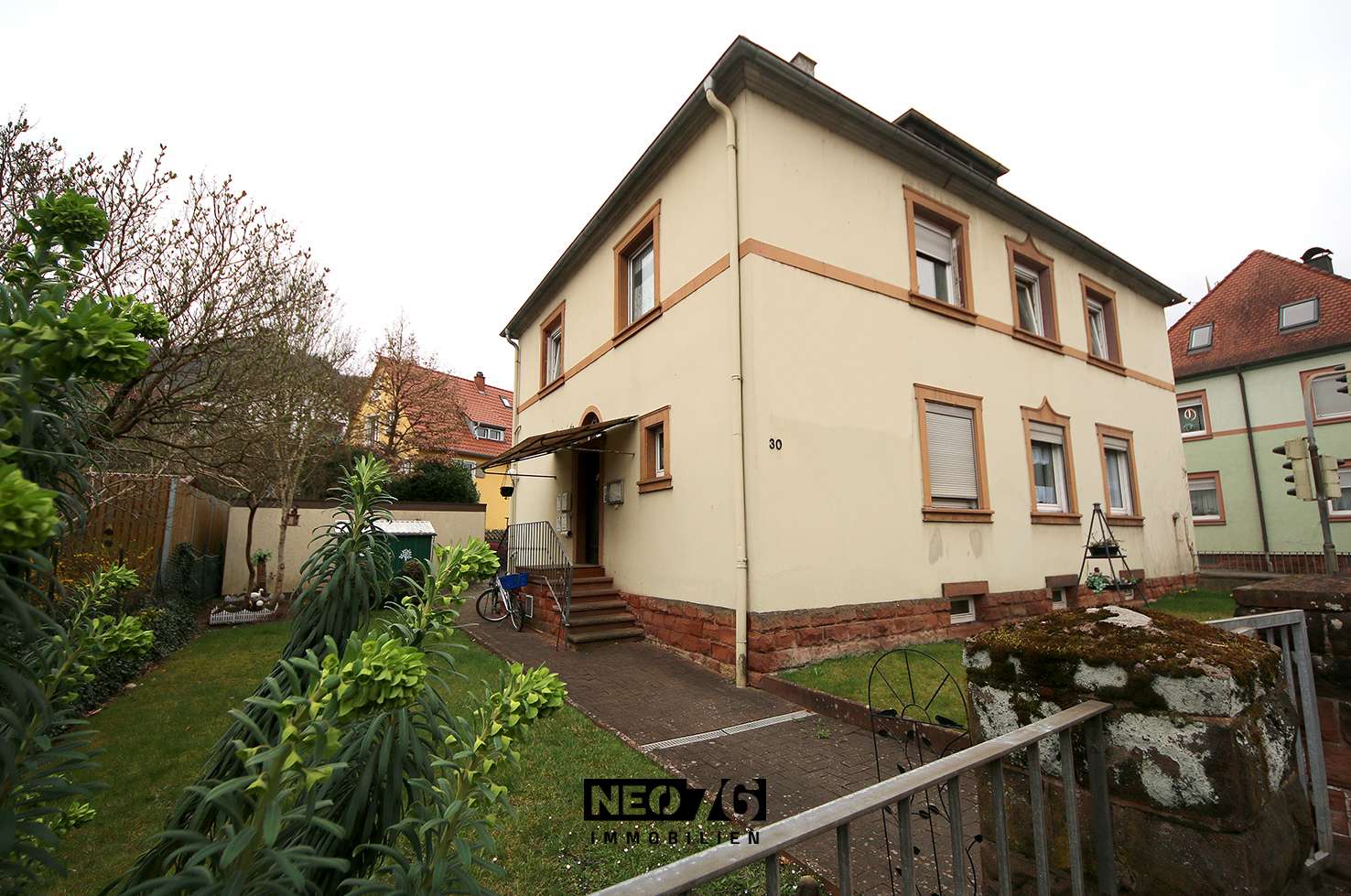 Thumbnail-Haus zum Kaufen in Annweiler am Trifels 485.000,00 € 252 m²