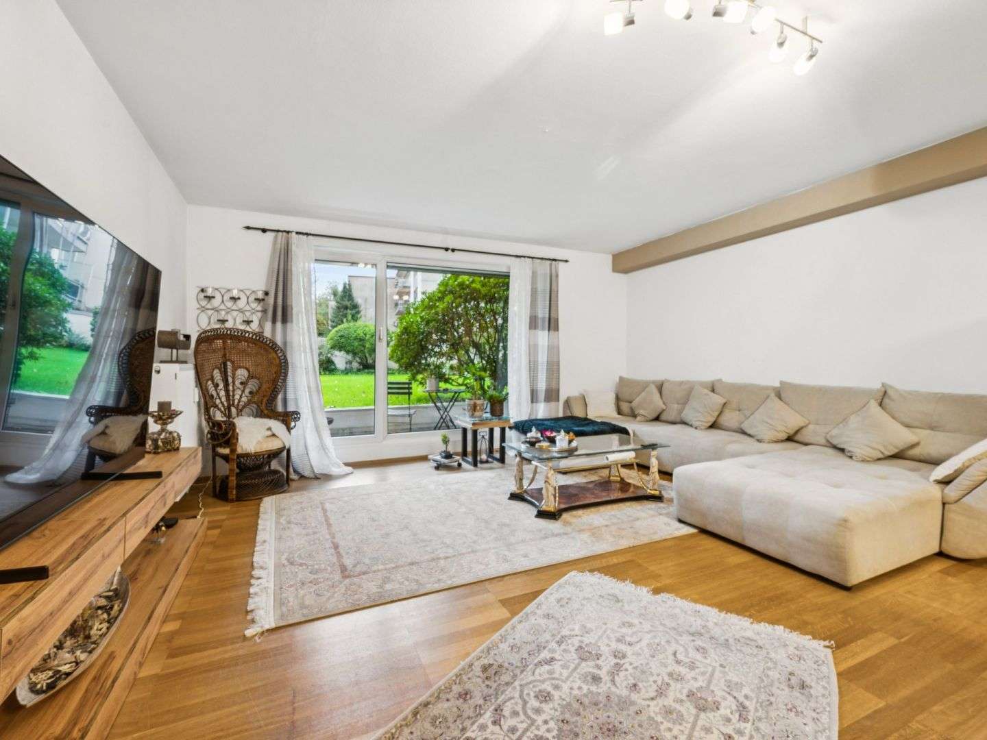 Thumbnail-Wohnung zum Kaufen in Düsseldorf 789.000,00 € 186.2 m²
