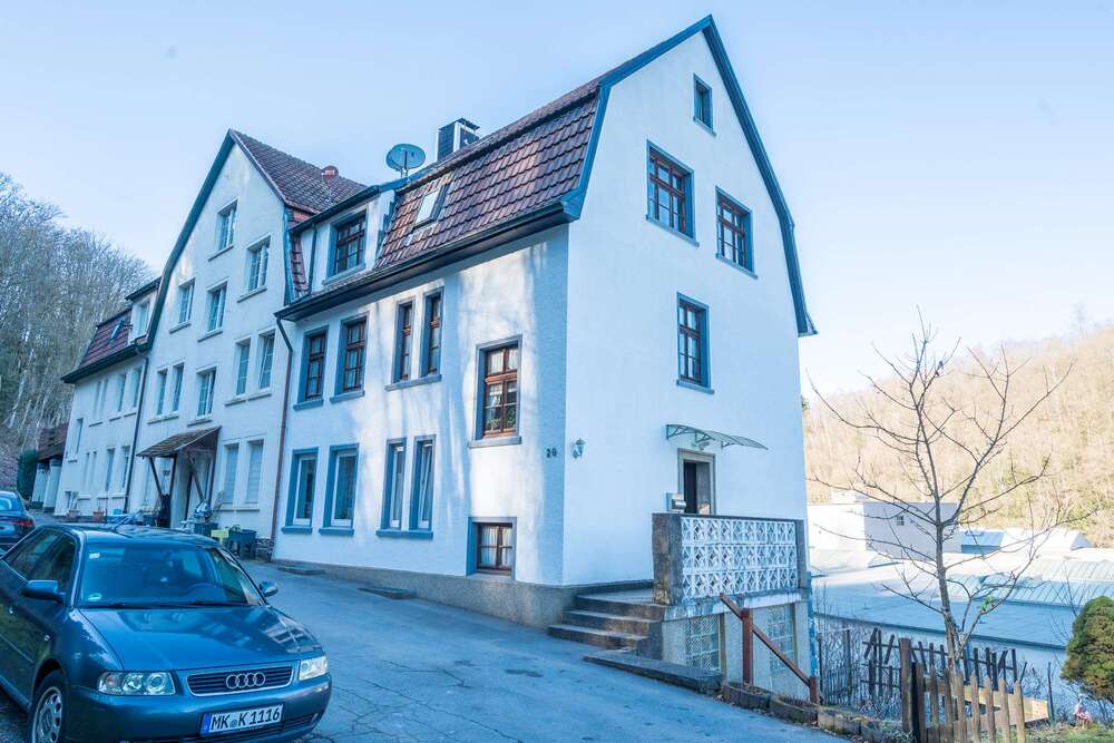 Thumbnail-Haus zum Kaufen in Altena 150.000,00 € 171 m²