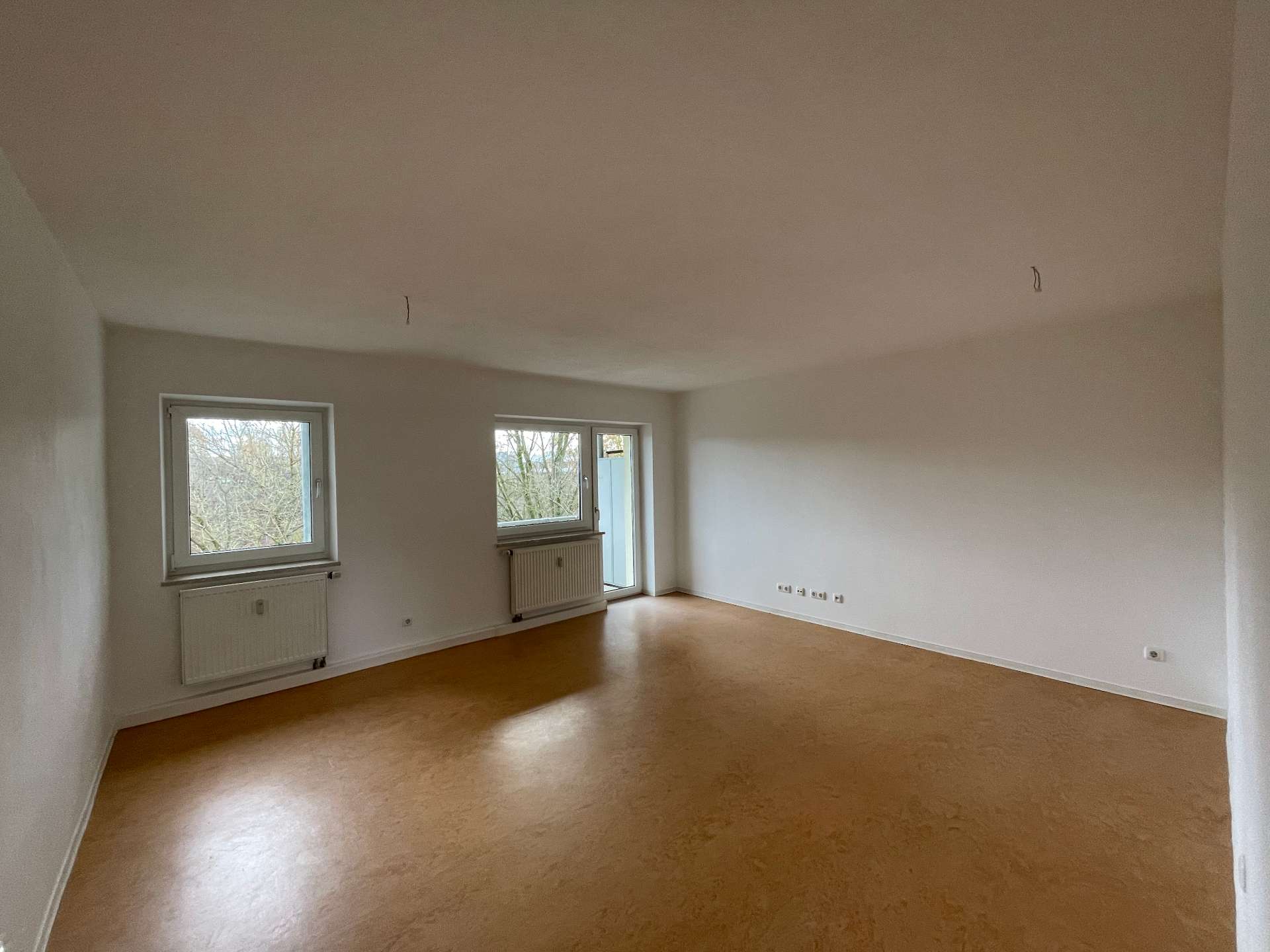 Thumbnail-Wohnung zum Mieten in Regensburg 457,34 € 58.86 m²