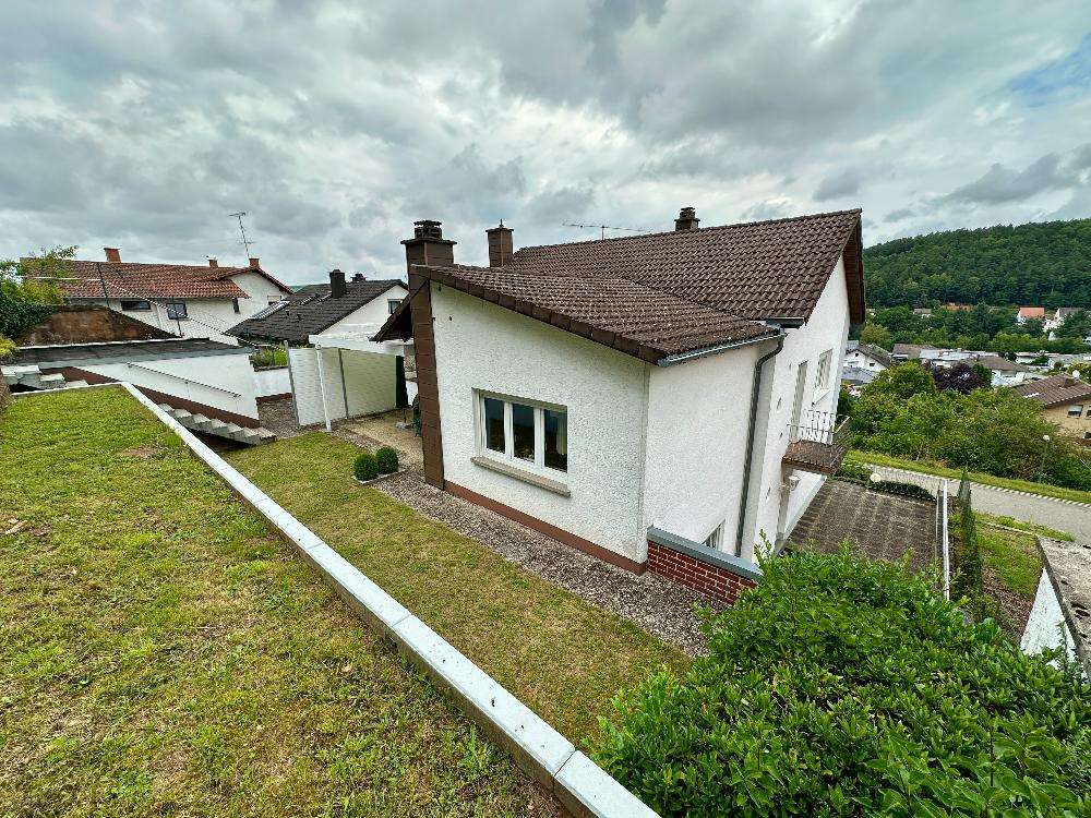 Thumbnail-Haus zum Kaufen in Waldfischbach 229.000,00 € 151 m²