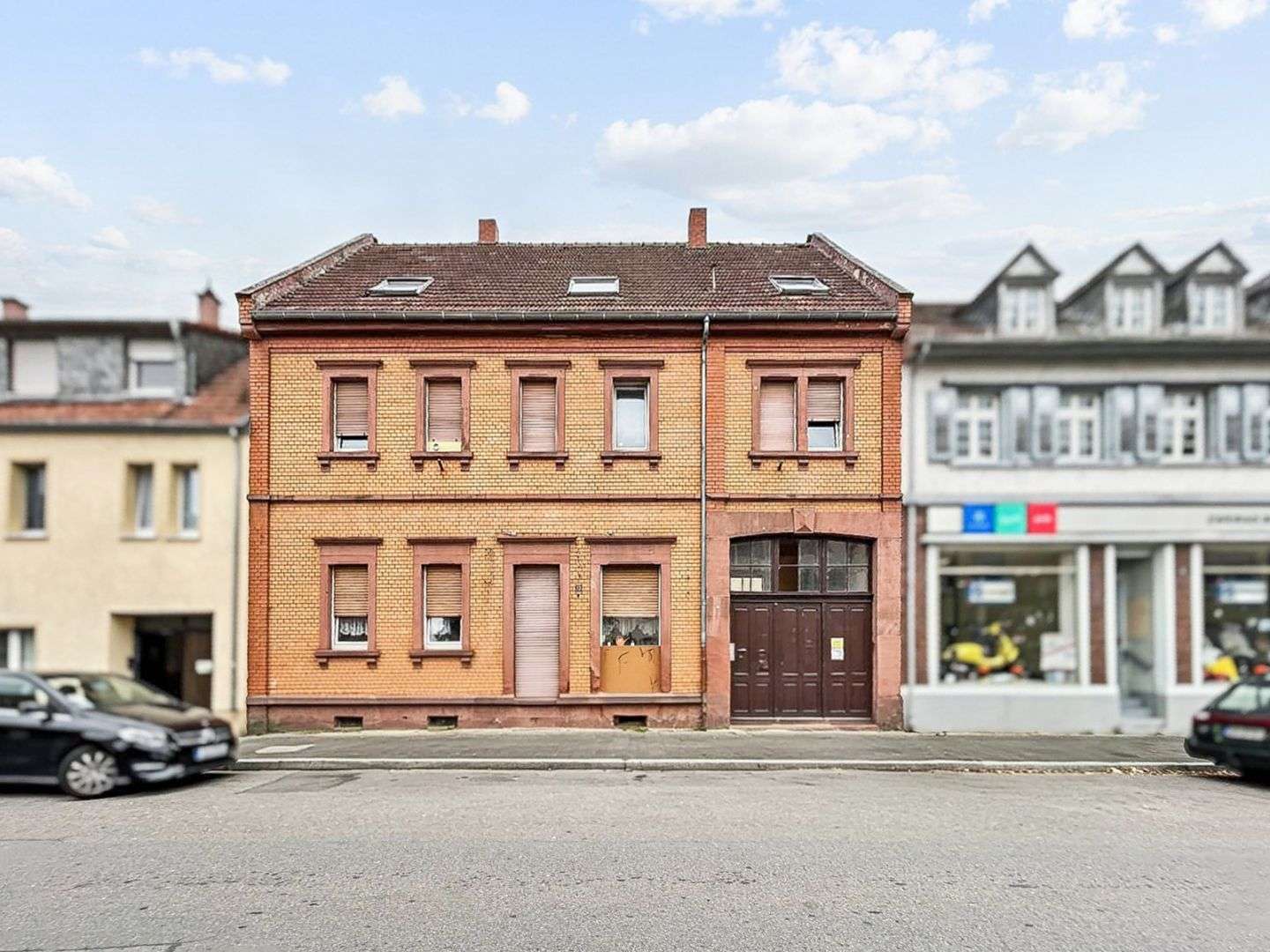 Thumbnail-Haus zum Kaufen in Ludwigshafen am Rhein 449.000,00 € 249 m²