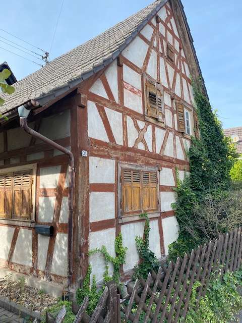 Thumbnail-Haus zum Kaufen in Baden-Baden 155.000,00 € 155 m²