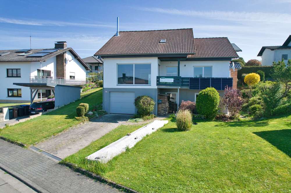 Thumbnail-Haus zum Kaufen in Lahnau Waldgirmes 619.000,00 € 215 m²
