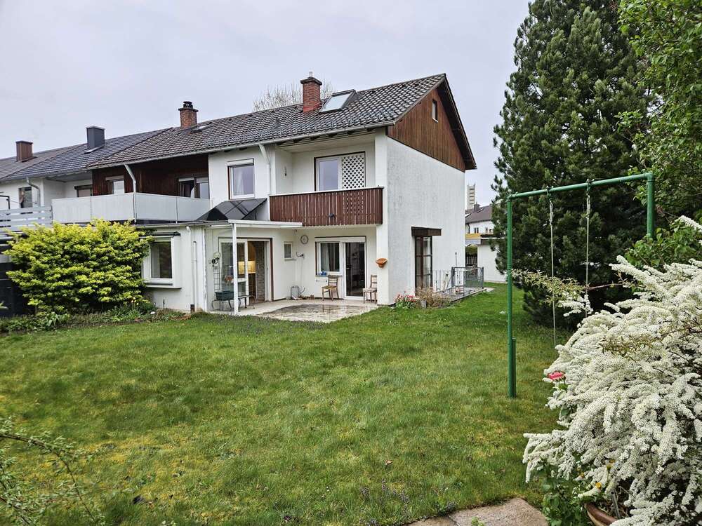 Thumbnail-Haus zum Kaufen in Burghausen 359.000,00 € 94 m²