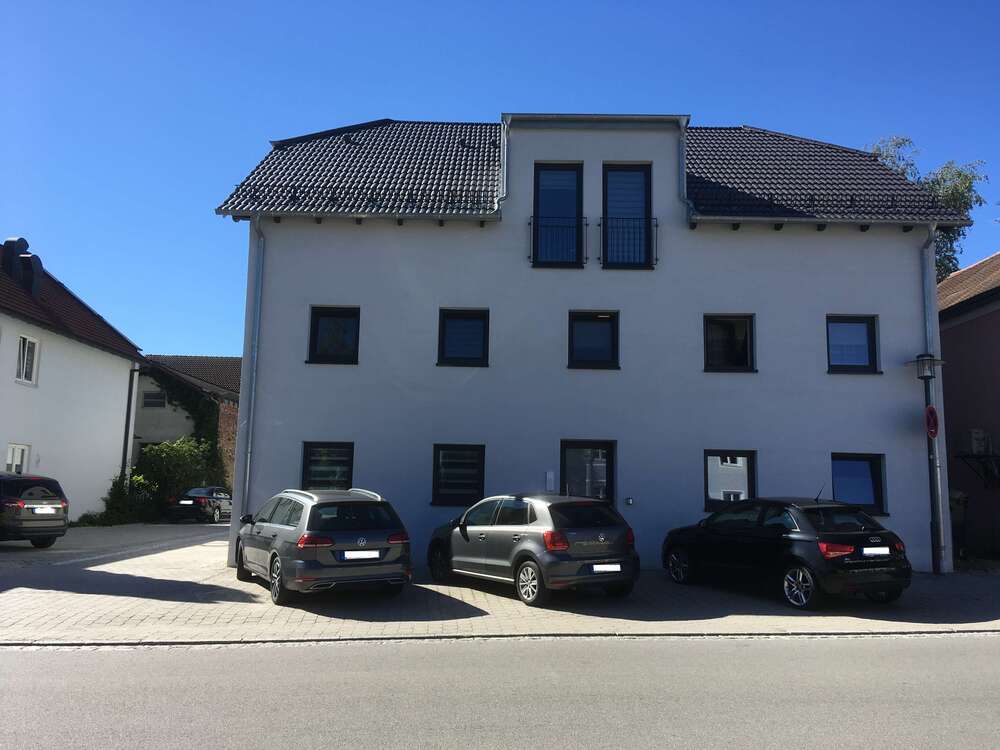 Thumbnail-Wohnung zum Mieten in Mariakirchen 300,00 € 37.33 m²