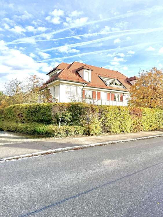 Thumbnail-Wohnung zum Mieten in München 2.800,00 € 106 m²
