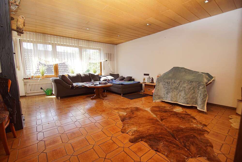 Thumbnail-Wohnung zum Mieten in Frickenhausen 1.150,00 € 106 m²