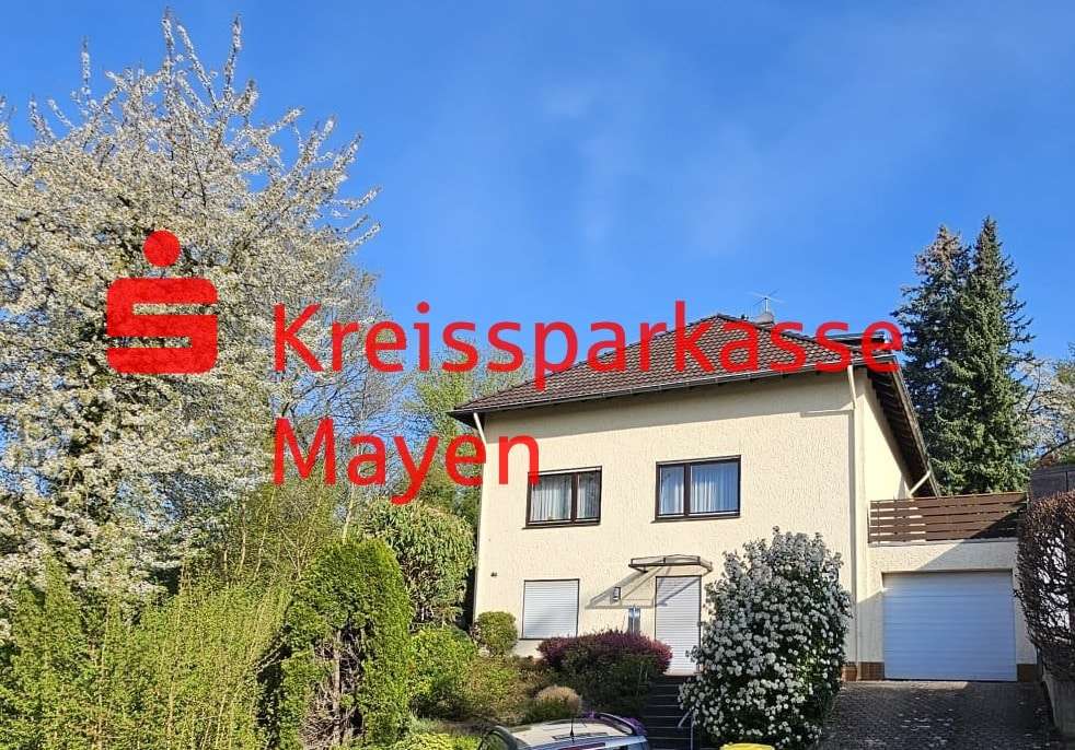 Thumbnail-Haus zum Kaufen in Vallendar 490.000,00 € 215 m²