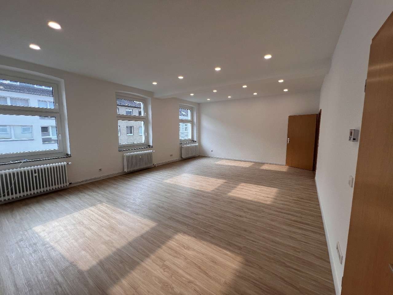 Thumbnail-Büro in Düsseldorf 1.479,00 € 102 m²