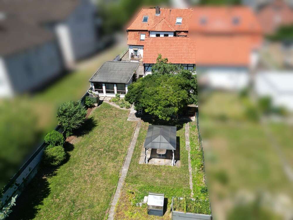 Thumbnail-Haus zum Kaufen in Göttingen 455.000,00 € 210 m²